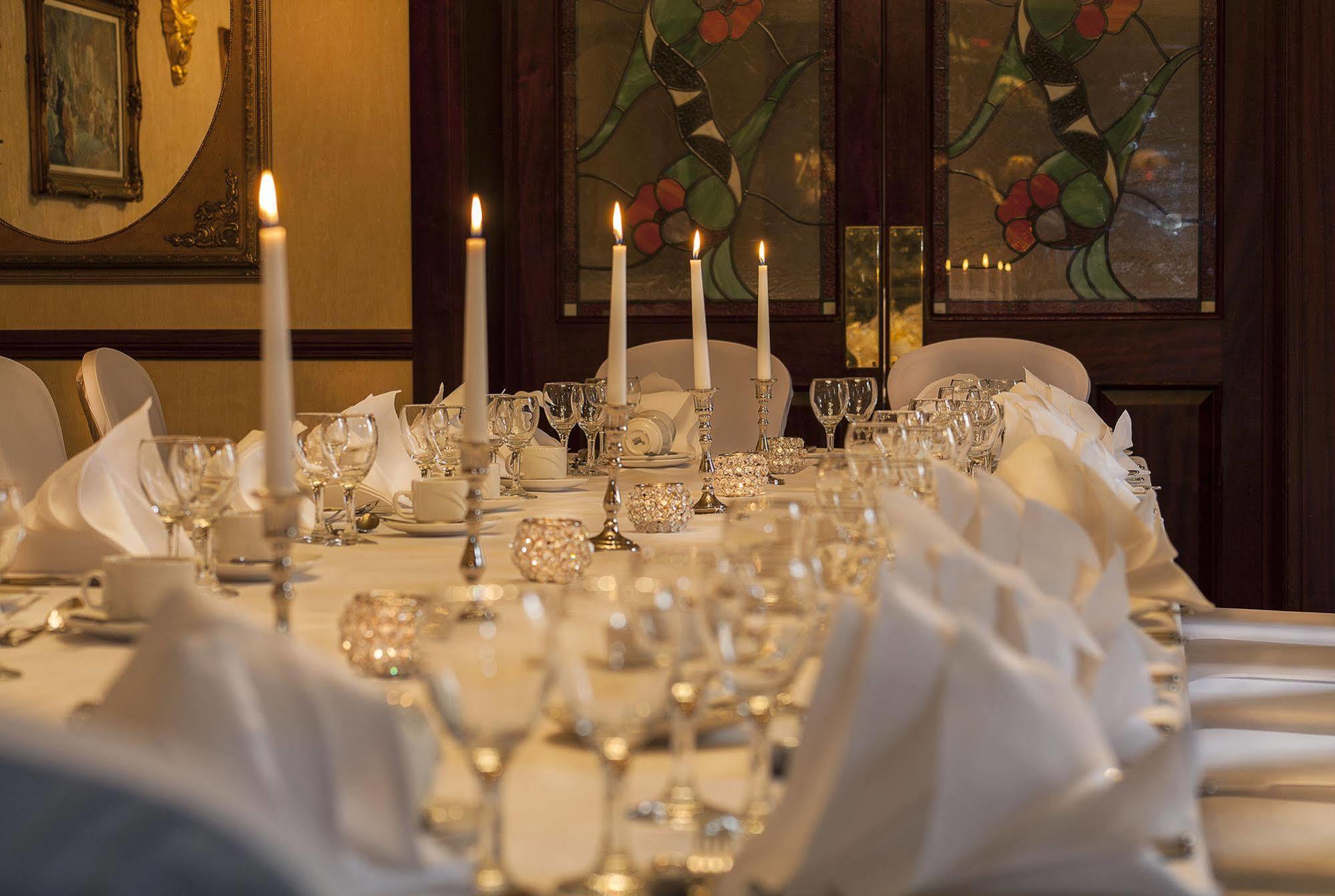 Seven Oaks Hotel Carlow Eksteriør bilde