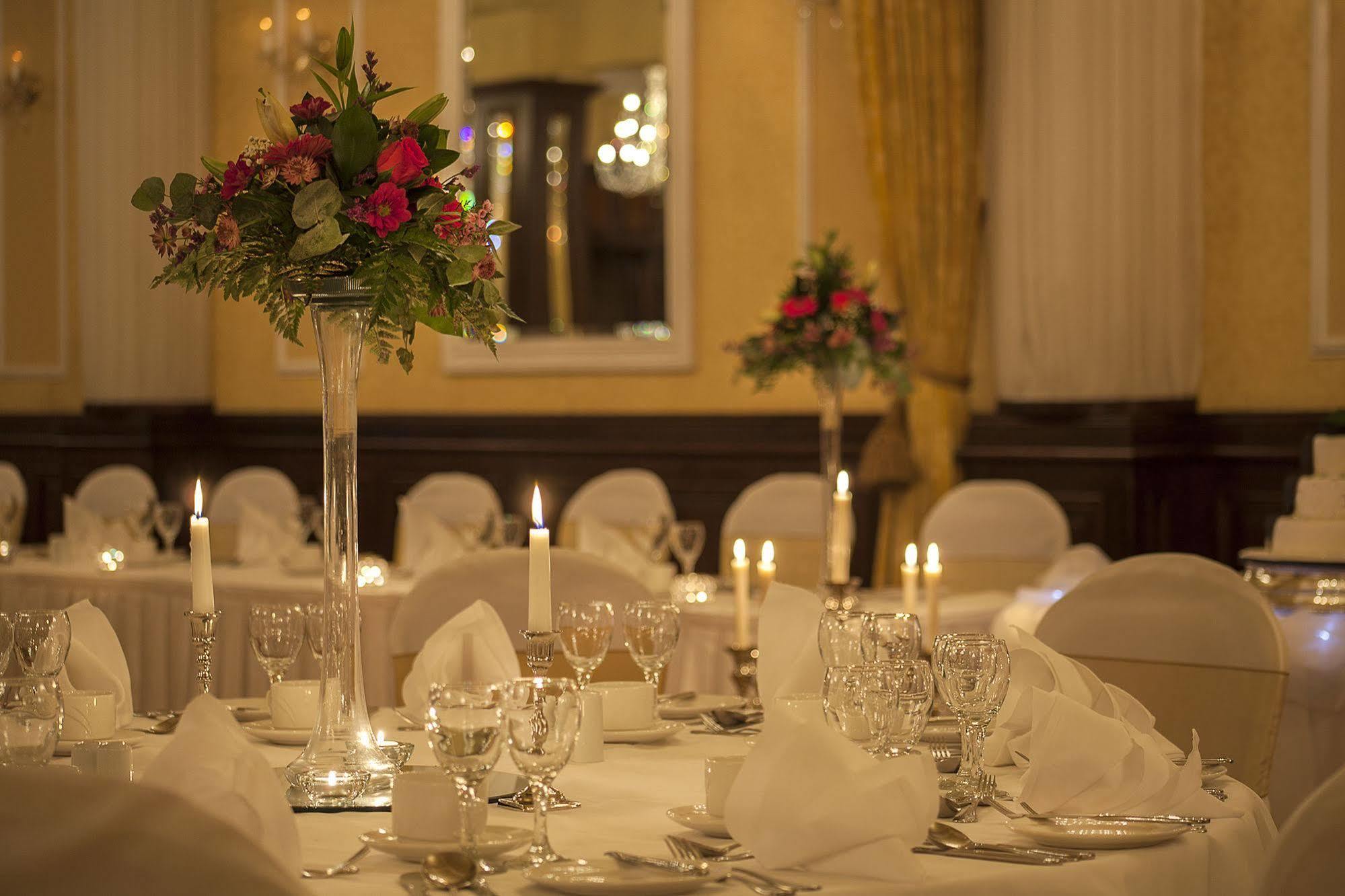 Seven Oaks Hotel Carlow Eksteriør bilde